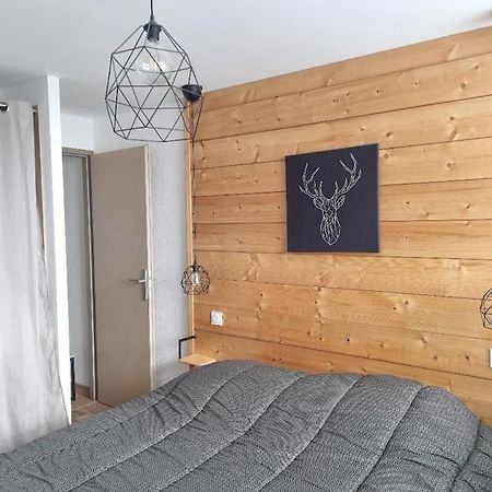 Appartement Tres Lumineux Egat Zewnętrze zdjęcie