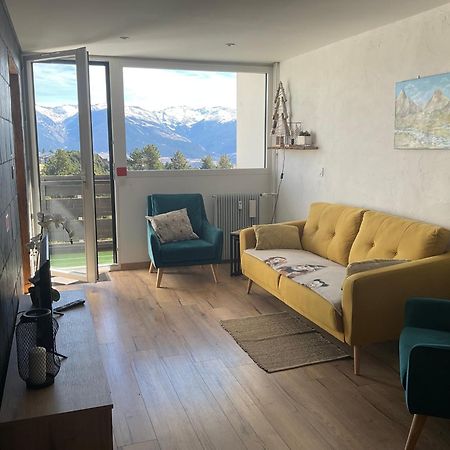 Appartement Tres Lumineux Egat Zewnętrze zdjęcie