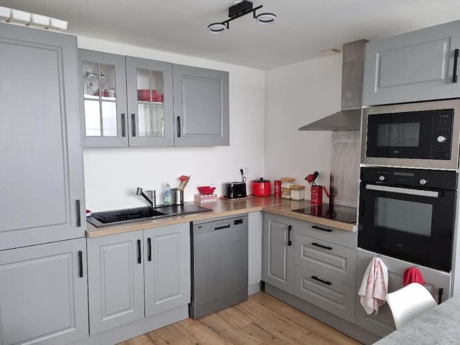 Appartement Tres Lumineux Egat Zewnętrze zdjęcie