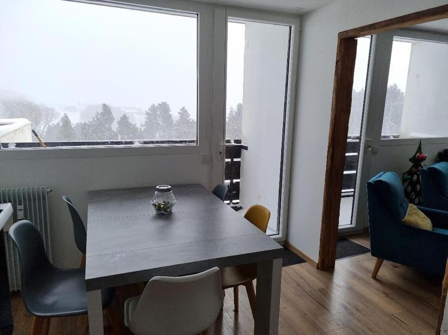 Appartement Tres Lumineux Egat Zewnętrze zdjęcie