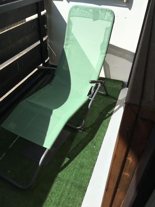 Appartement Tres Lumineux Egat Zewnętrze zdjęcie