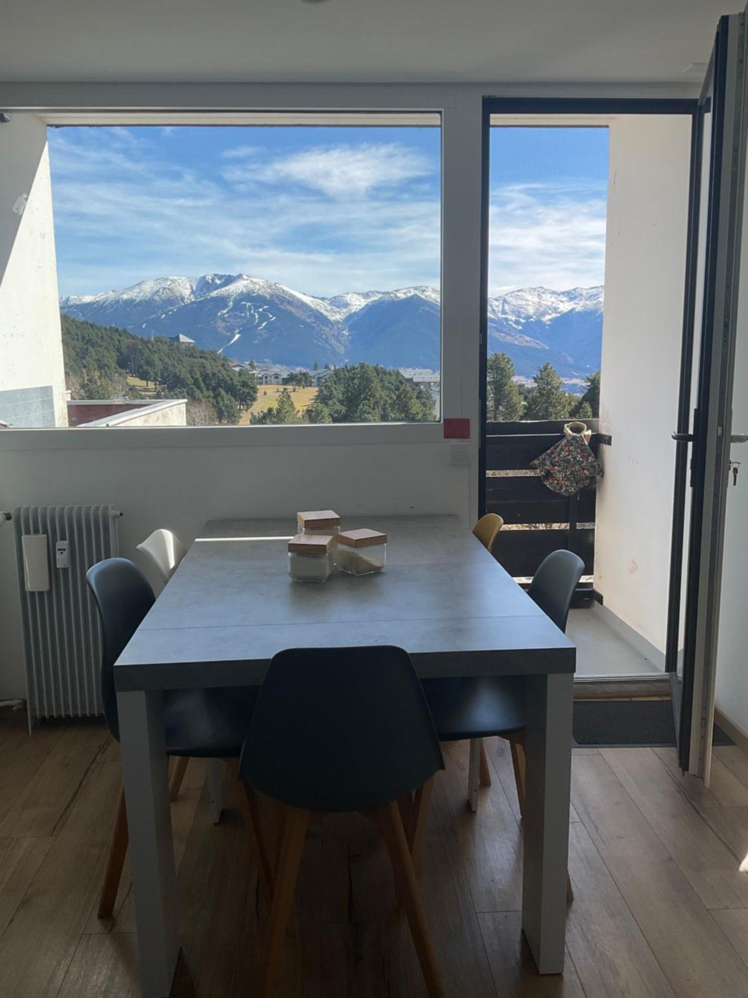 Appartement Tres Lumineux Egat Zewnętrze zdjęcie